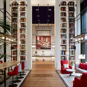 4* Hotel Seventy